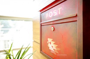 A postaláda szerepe